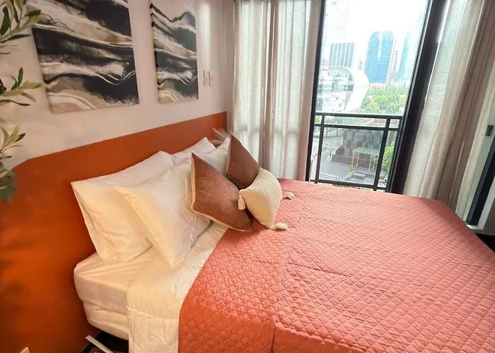 Knightsbridge Makati Staycation Near Century Mall 马尼拉