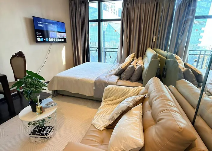Knightsbridge Makati Staycation Near Century Mall 马尼拉