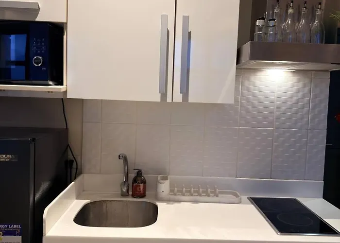 Knightsbridge Makati Staycation Near Century Mall *